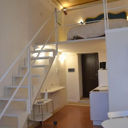 La Trifora Apartment *